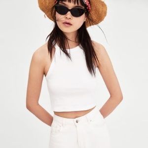 Zara trafaluc white crop top